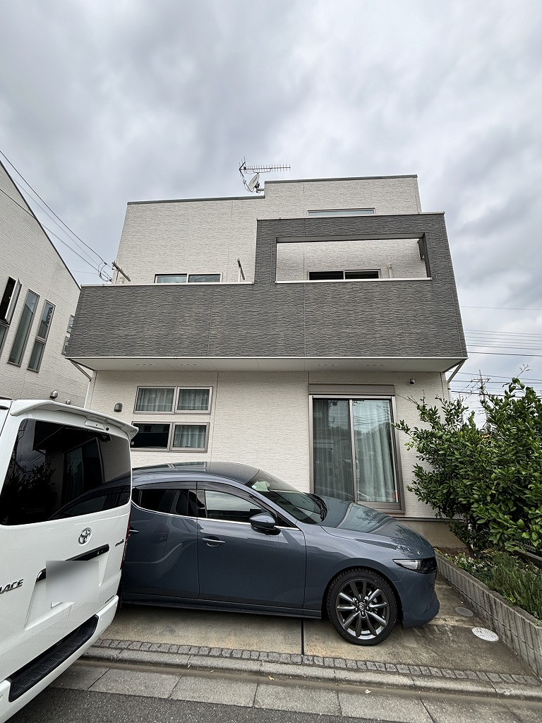 劣化した窓枠