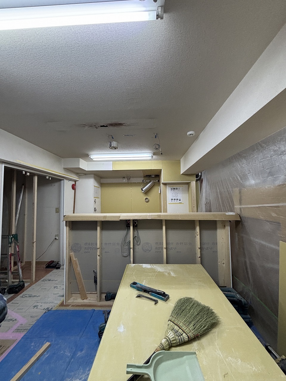 屋根塗装・外壁塗装の足場