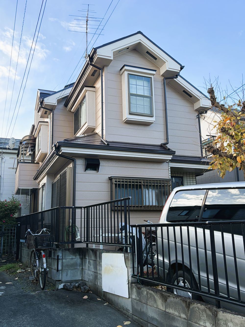 屋根塗装外壁塗装後の外観