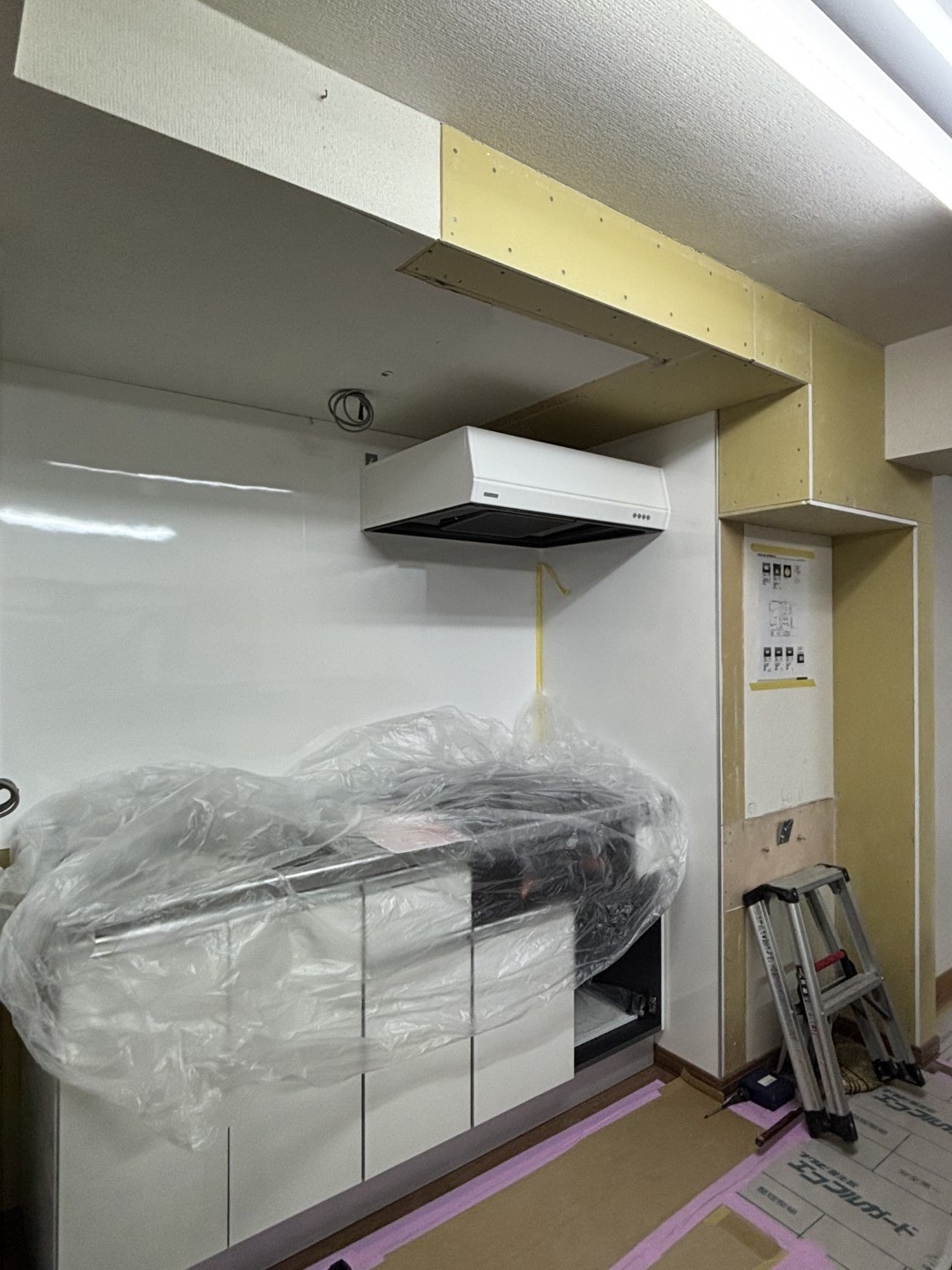 屋根塗装・外壁塗装の足場