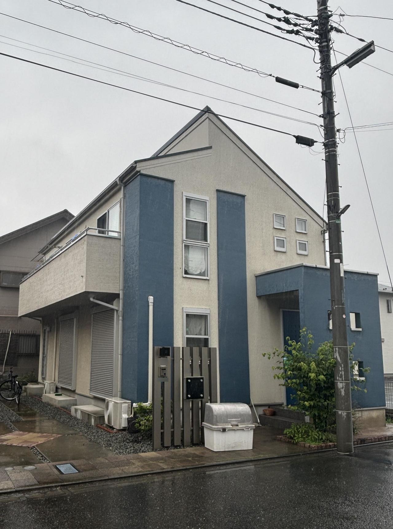 屋根外壁塗装前の外観