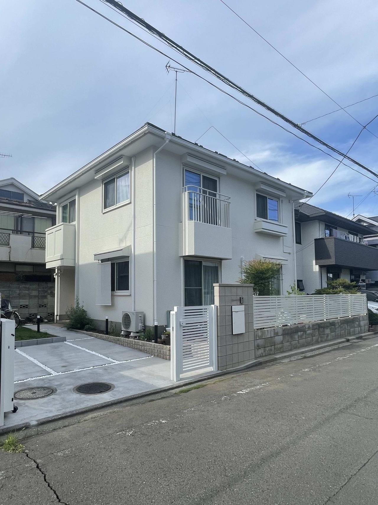 小平市リフォームワークスのエクステリア施工事例：目隠しフェンス新設工事　西東京市