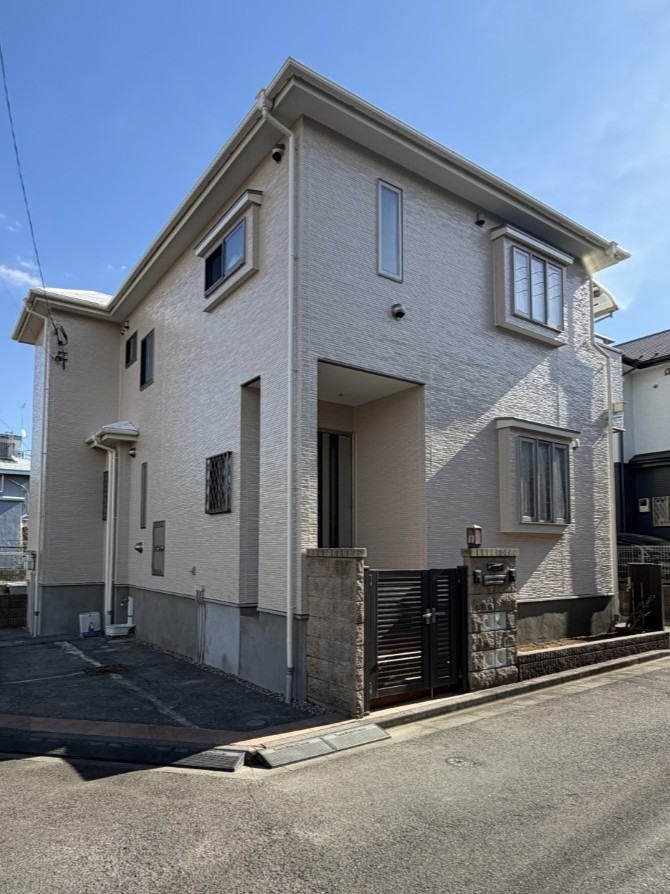 小平市リフォームワークスの外壁塗装工事