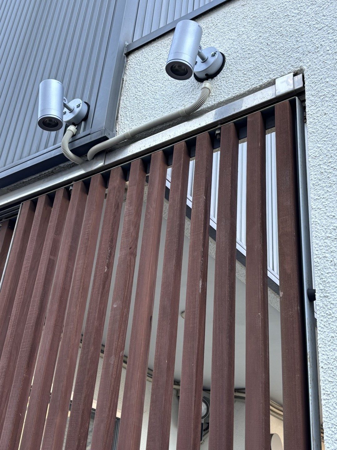 照明を取り付けた様子