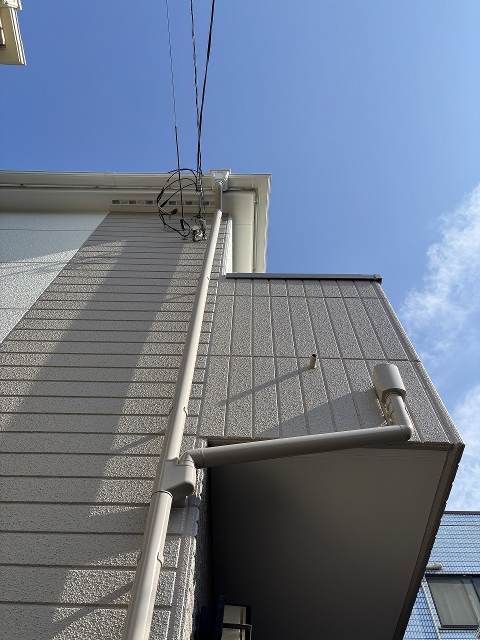 小平市リフォームワークスの施工事例：屋根外壁塗装後の外観