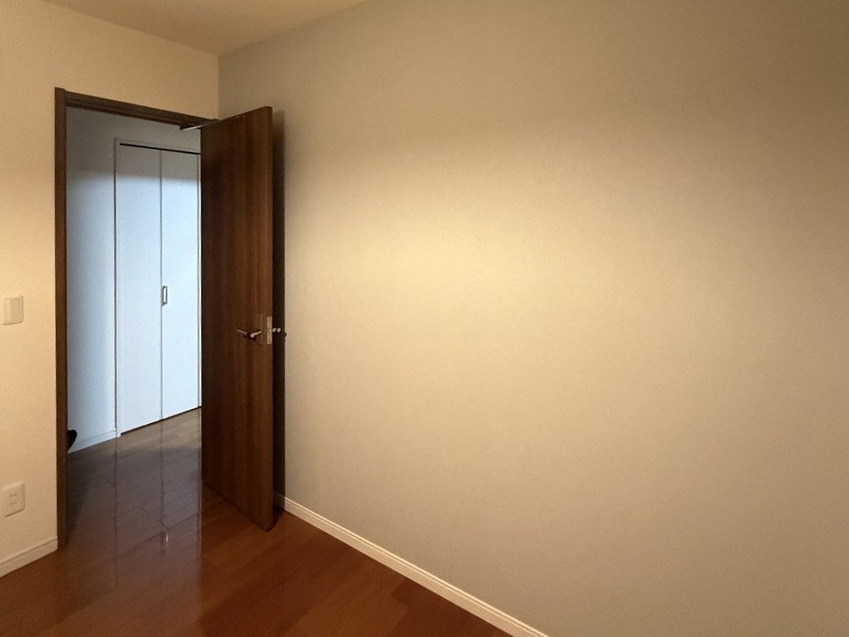 小平市リフォームワークスの施工事例：屋根棟板金改修工事