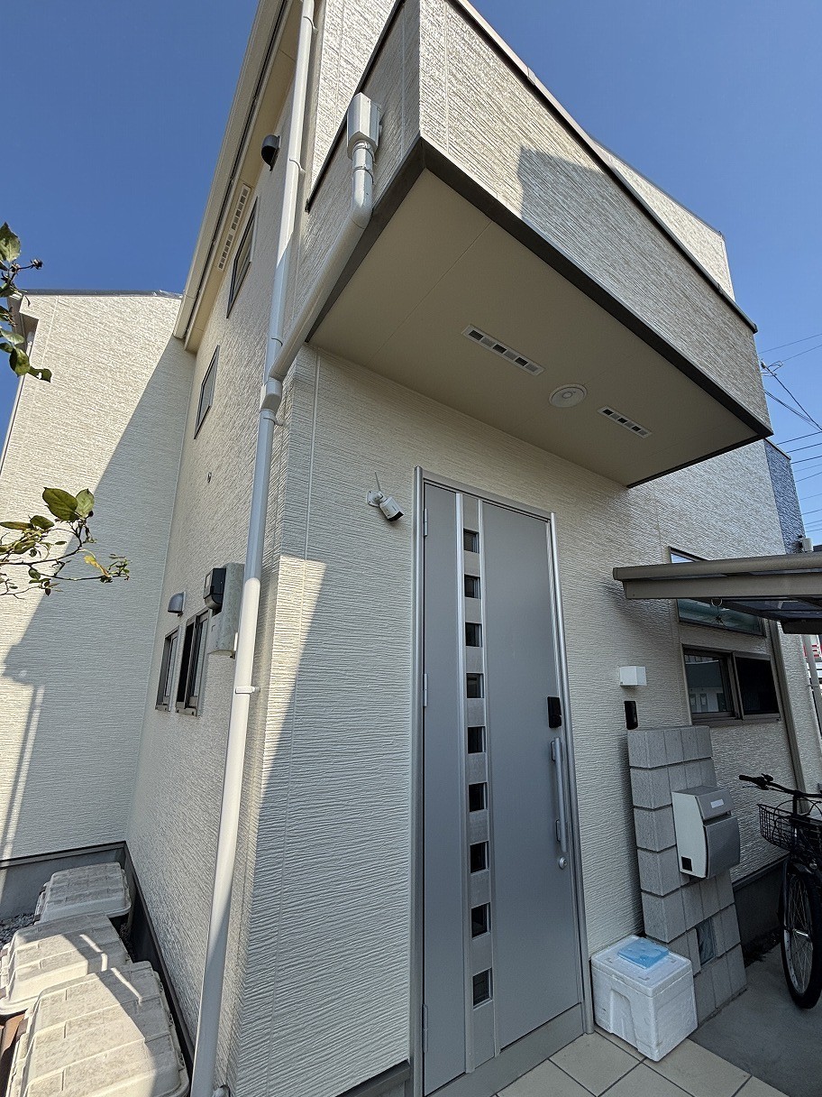 修繕した窓枠