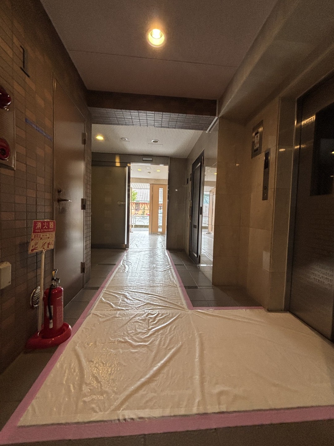 養生したマンション共有部