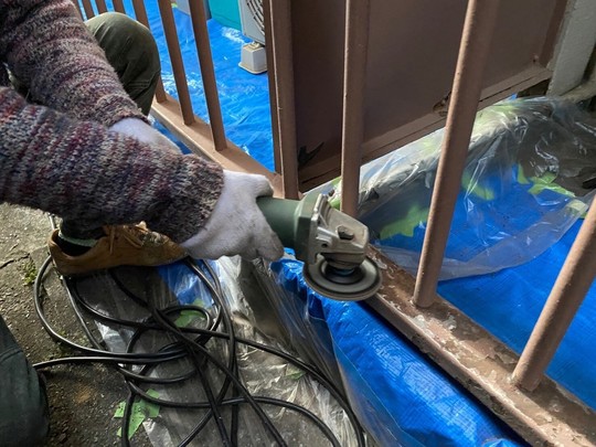 グラインダー下地研磨作業