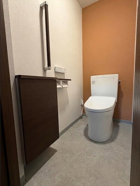 小平市リフォームワークスのトイレの施工事例：TOTO　ピュアレストQR