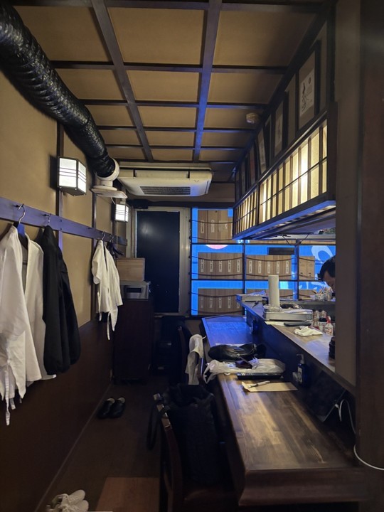 小平市リフォームワークス店舗改装工事施工前画像