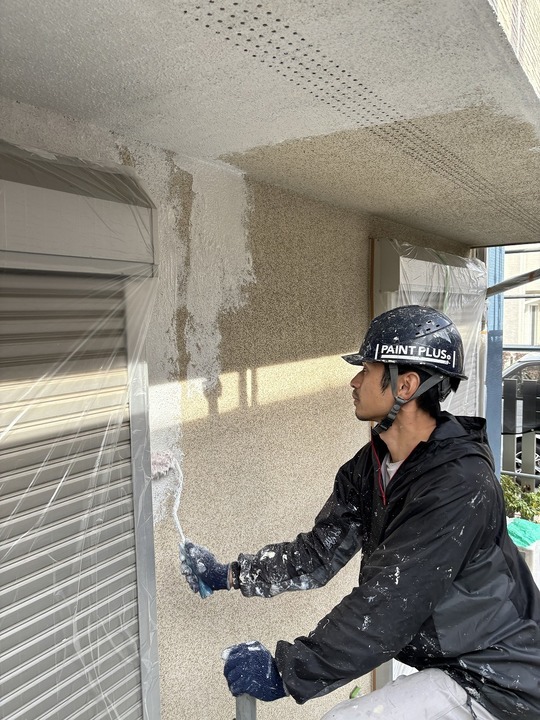 塗装中の屋根