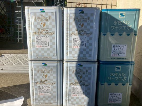 外壁塗装の材料