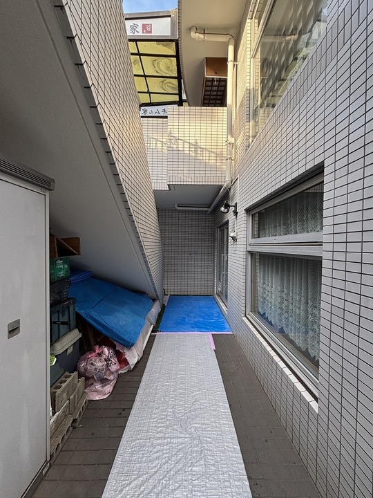 屋根塗装・外壁塗装の足場